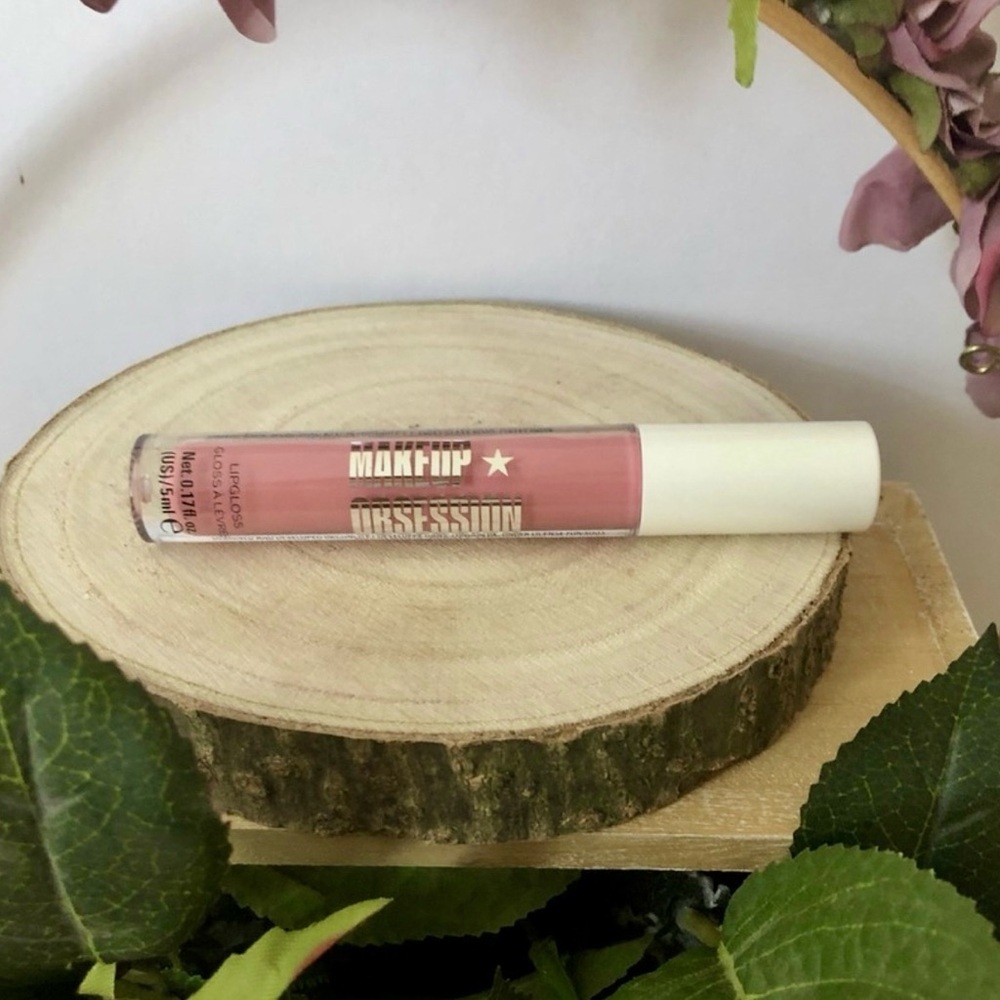 Forever - Makeup Obsession Lip Gloss – (High Pigment Glossy Finish)